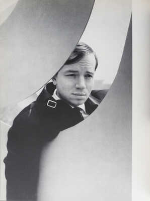 [Инге Морат, Артур Миллер. Фотоальбом «В России»]. New York: The Viking press, 1969.